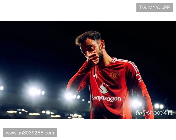 镜报曝B费因不满比赛踹门事件险致曼联放弃签约计划